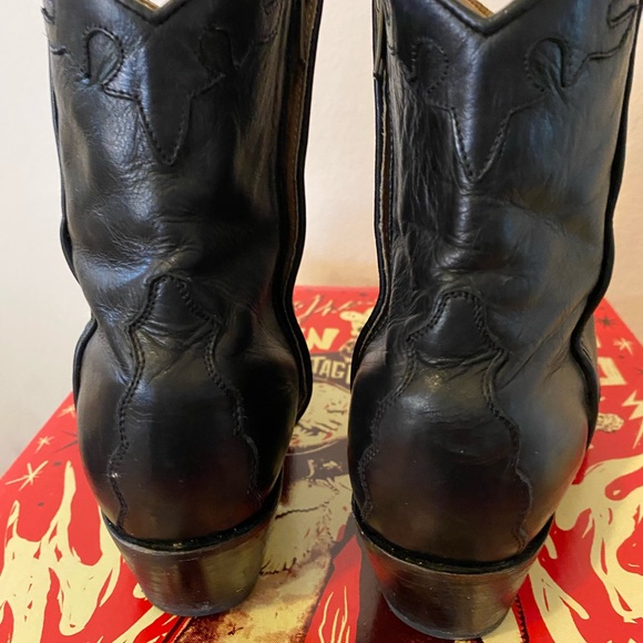 Heritage Boot Co - Scottie Booties - Picture 11 of 12